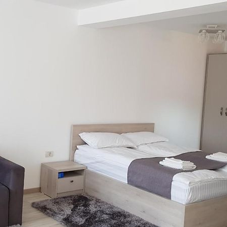 Casa Montis Hotel Borsa  Kültér fotó