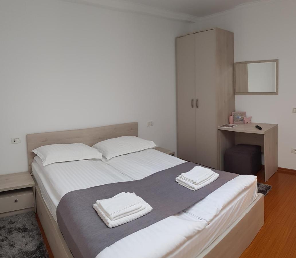 Casa Montis Hotel Borsa  Kültér fotó