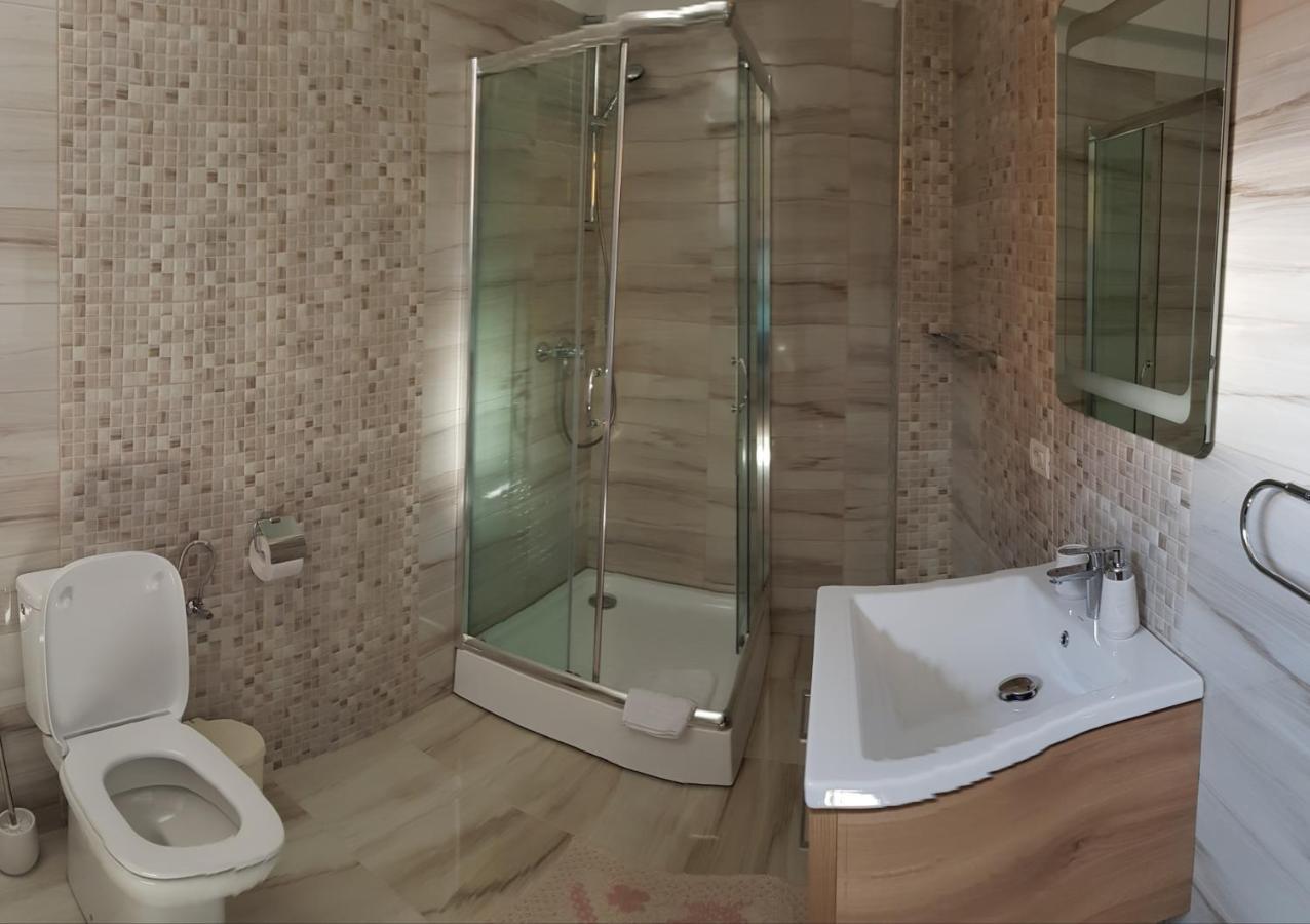 Casa Montis Hotel Borsa  Kültér fotó